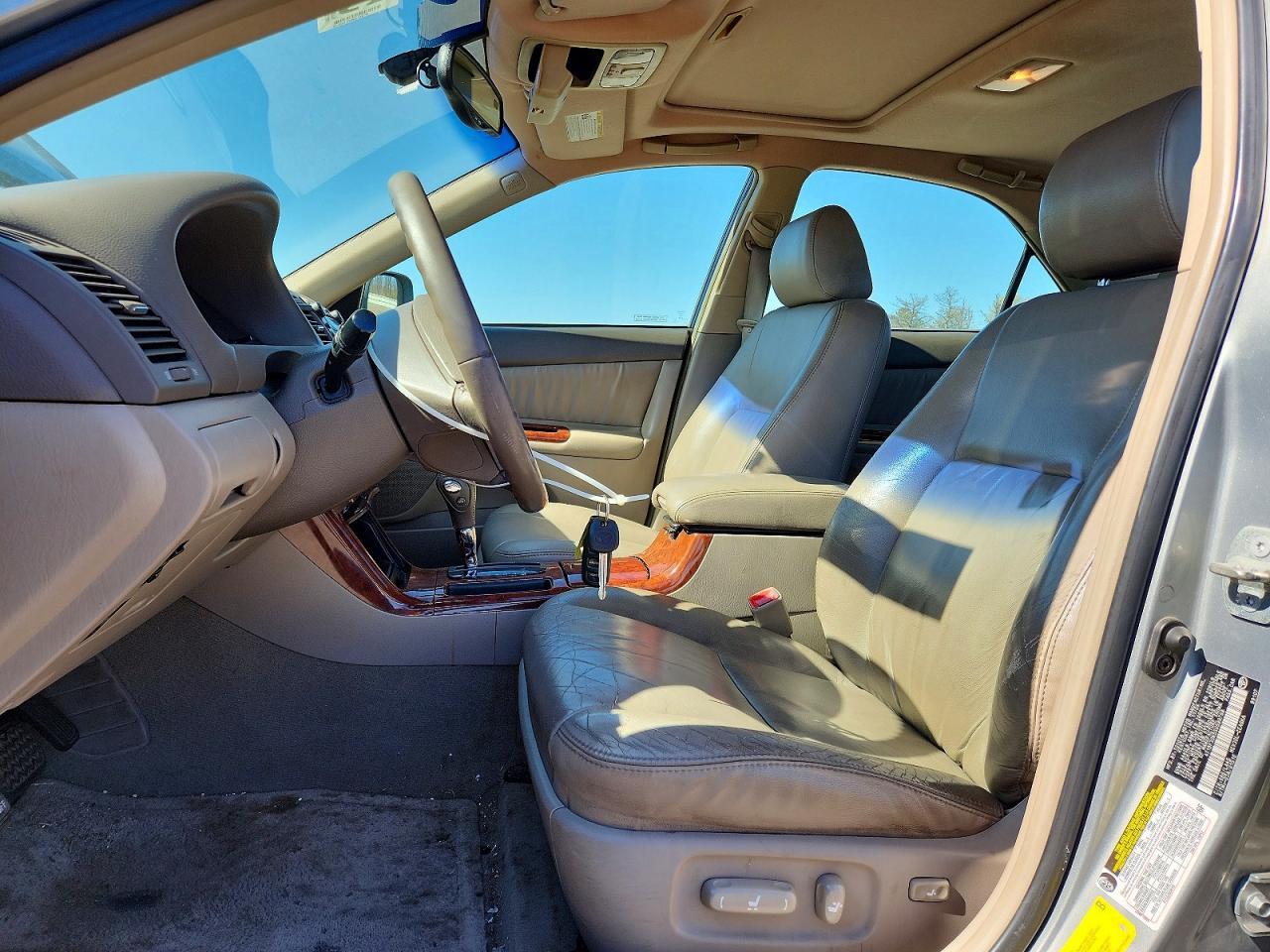 2005 Toyota Camry Xle V6 - Image 7