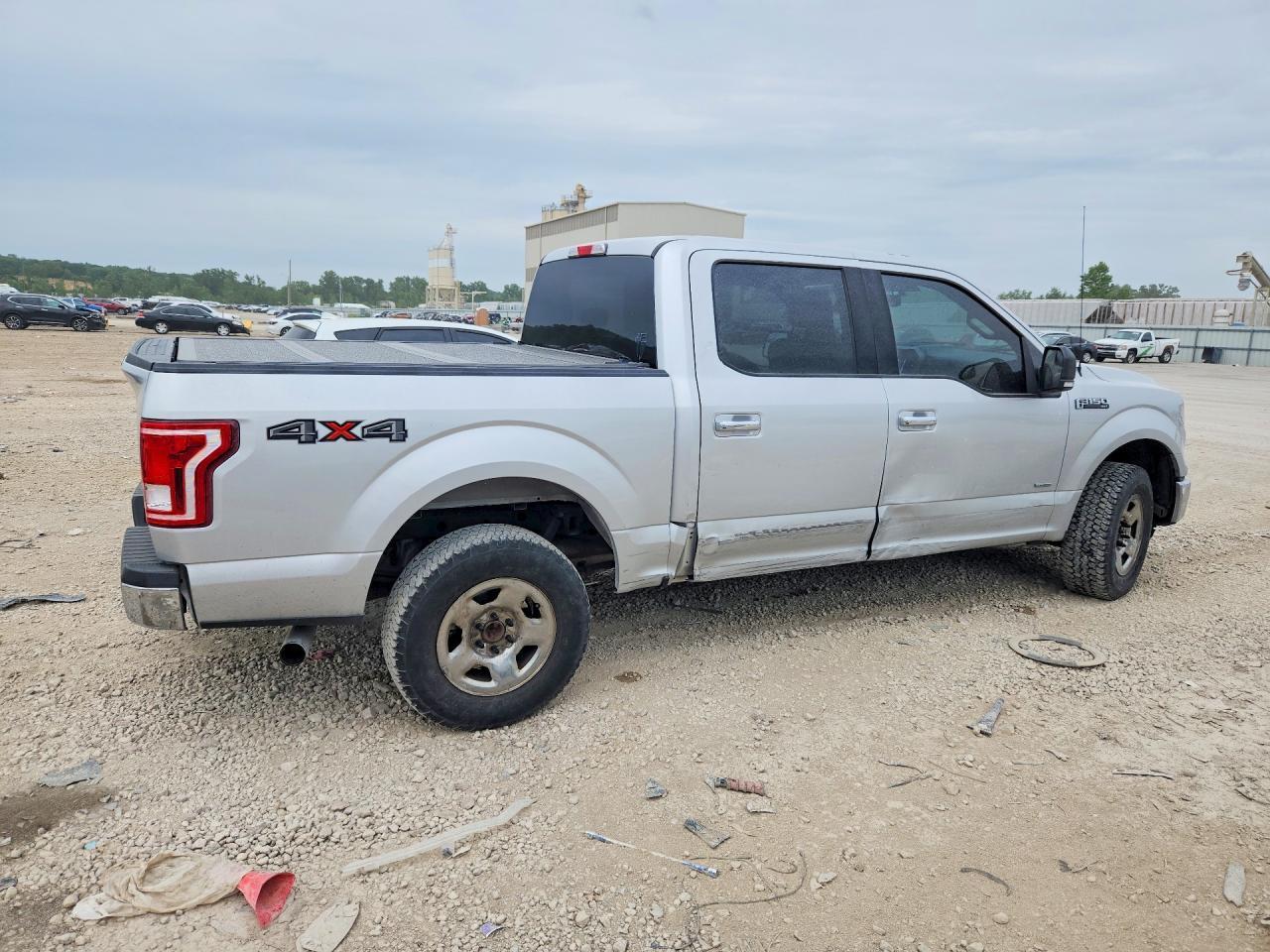 2016 Ford F150 Supercrew - Фото 3