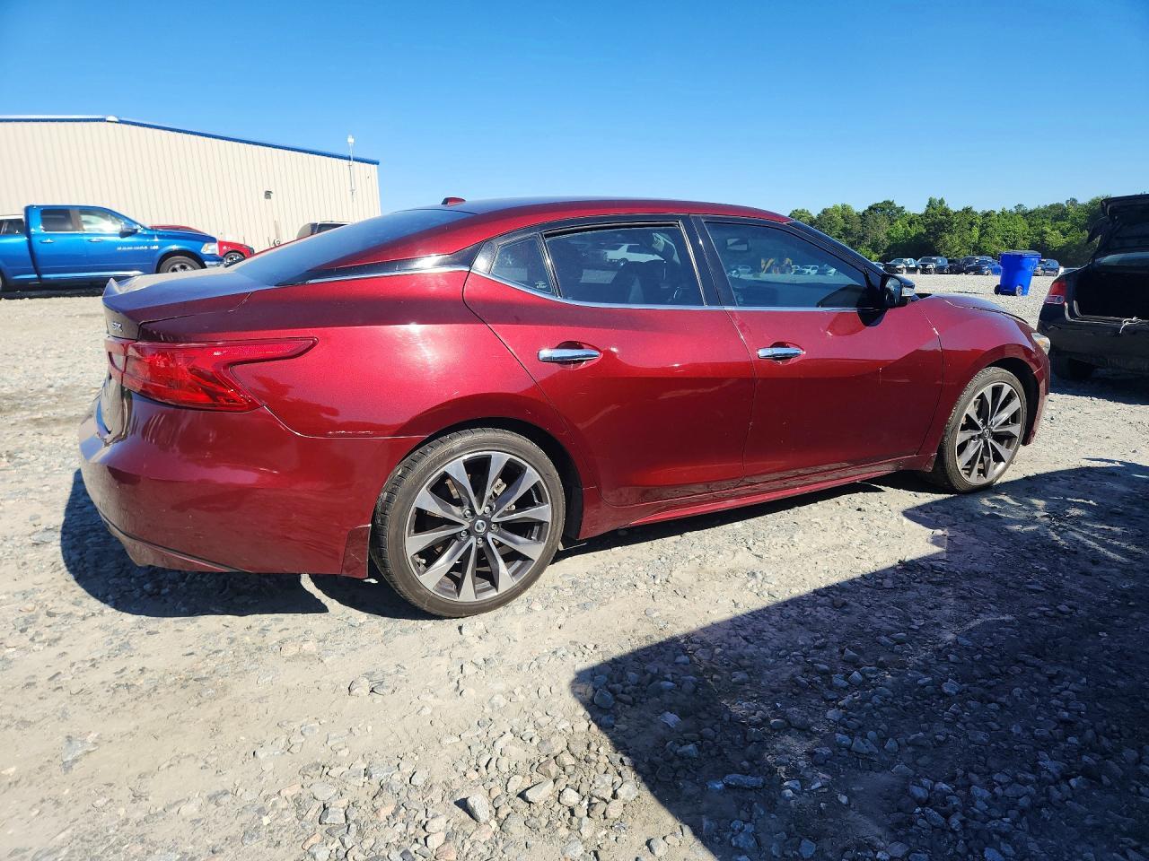 2016 Nissan Maxima - Image 3