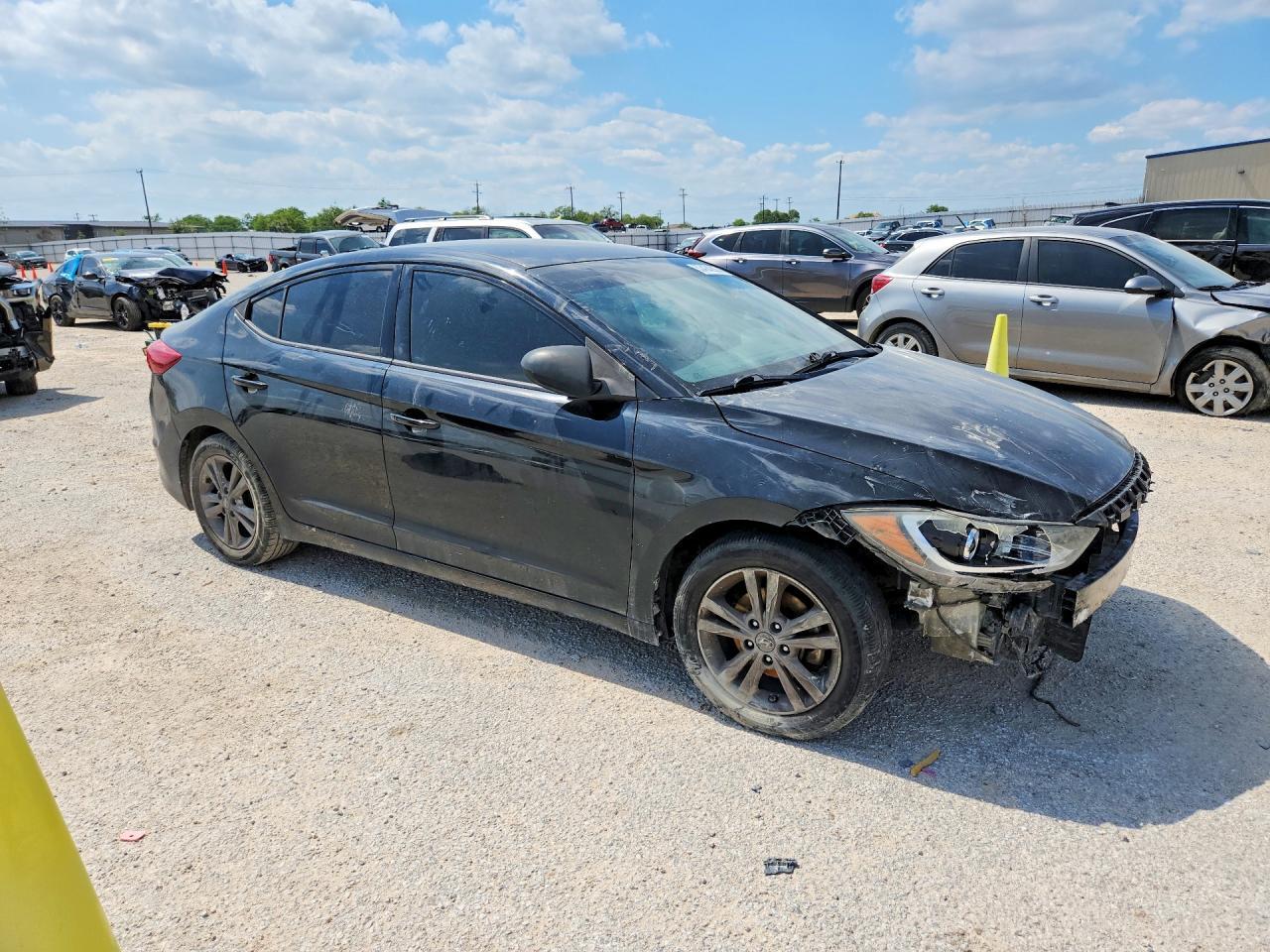 2017 Hyundai Elantra Se - Фото 4