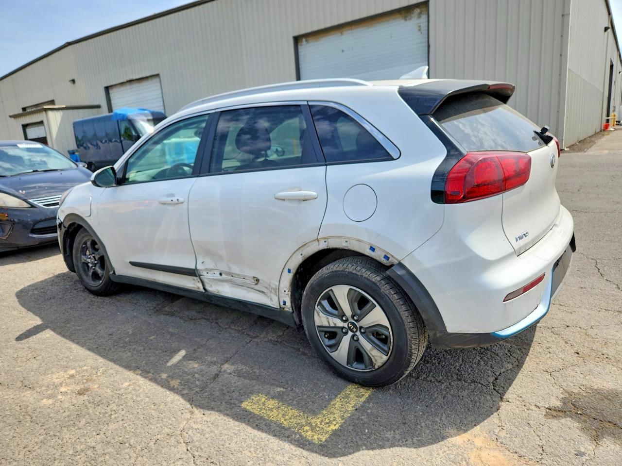 2019 Kia Niro Lx - Фото 2