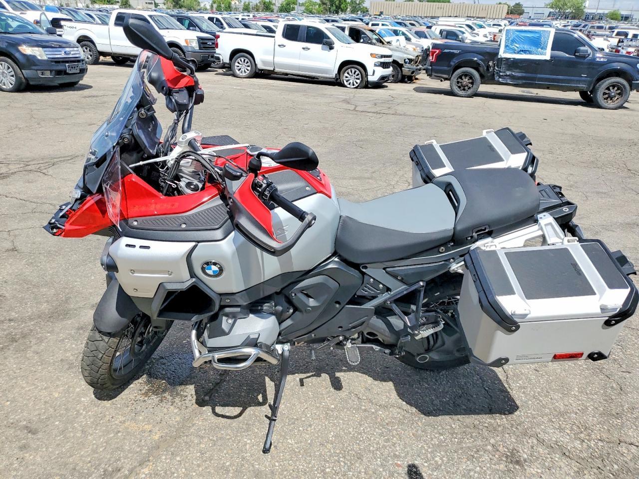 2025 BMW R 1300 Gs Adventure - Image 3
