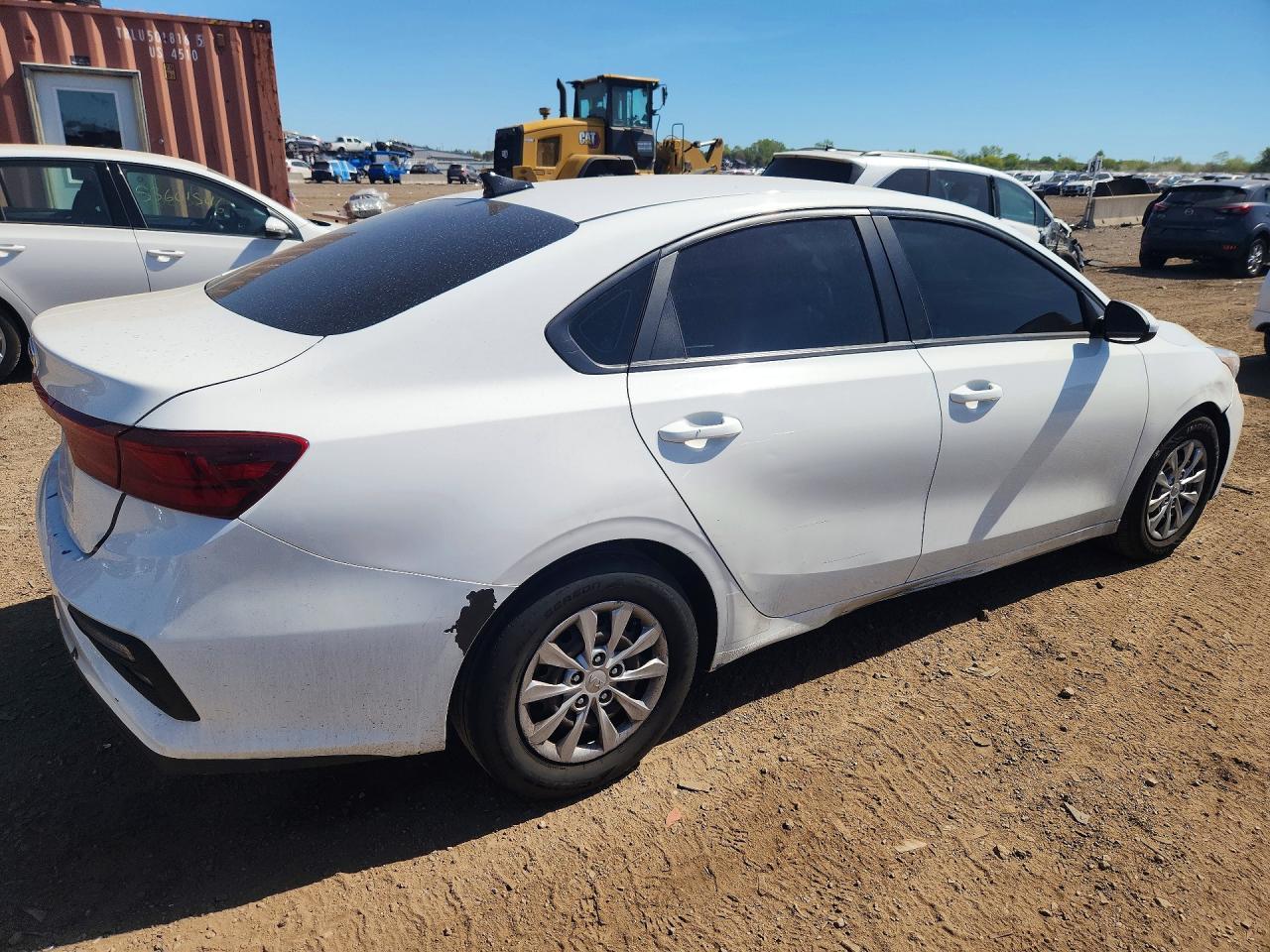2021 Kia Forte Fe - Image 3