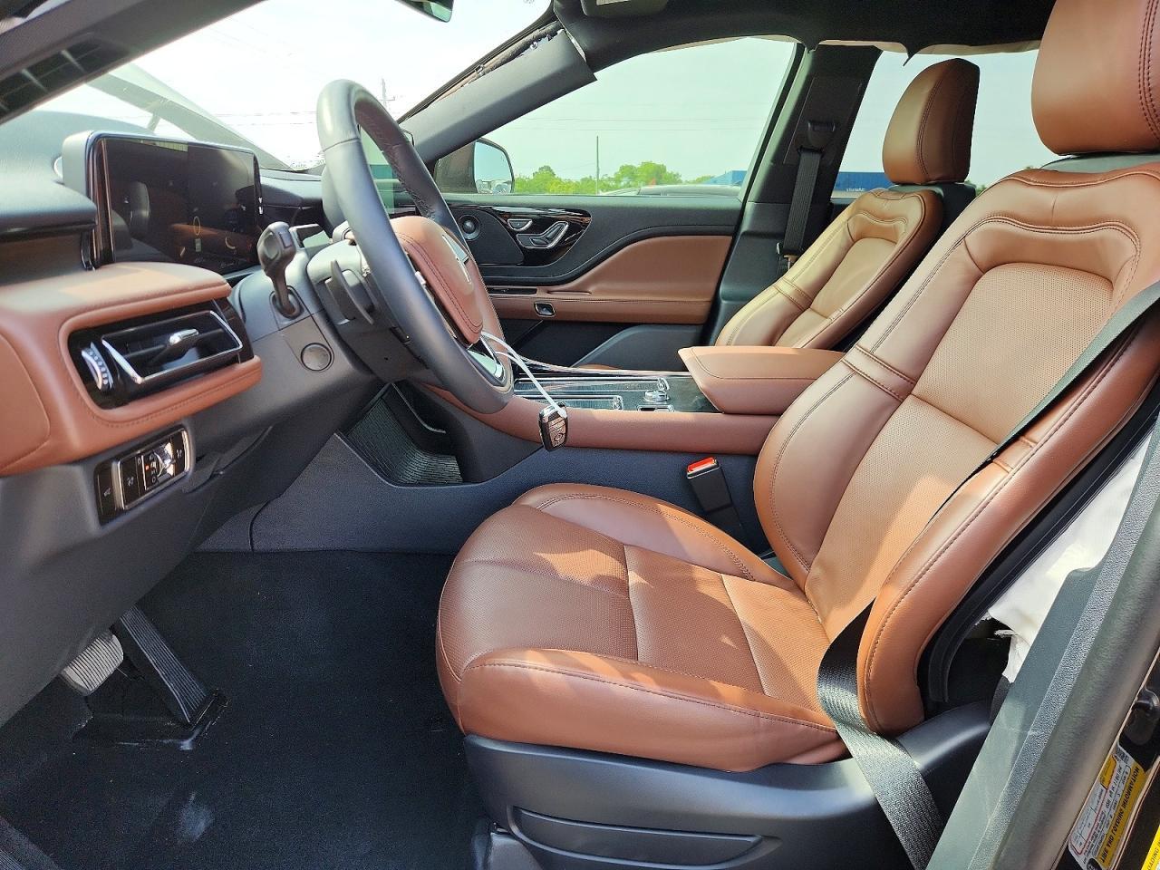 2026 Lincoln Aviator Reserve - Фото 7