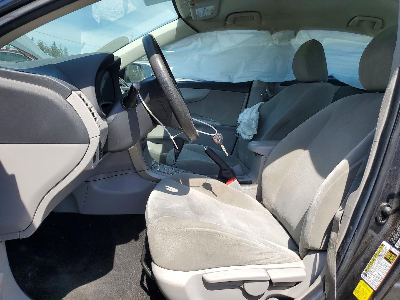 2011 Toyota Corolla Le - Фото 7