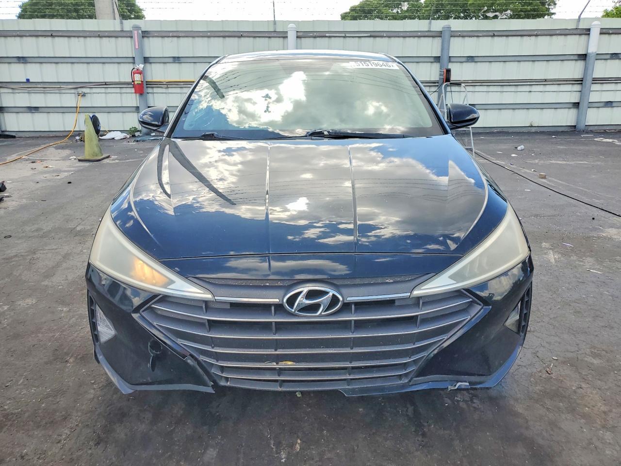 2019 Hyundai Elantra Sel - Фото 5
