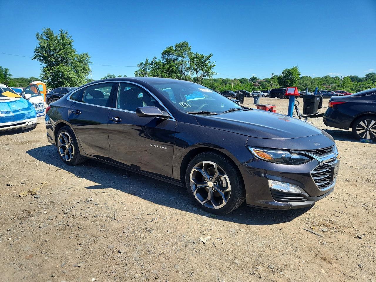 2023 Chevrolet Malibu Lt - Image 4