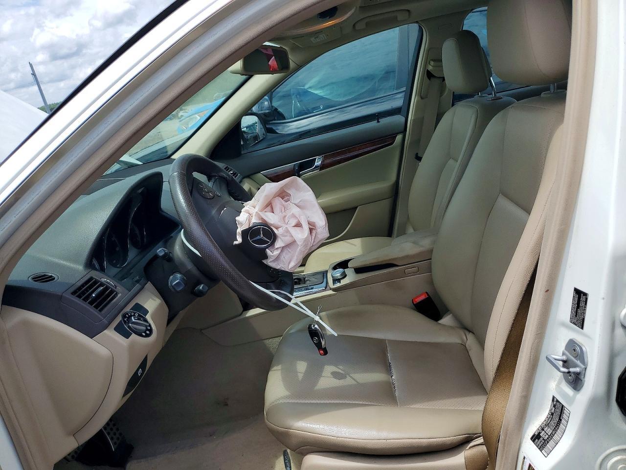 2009 Mercedes-Benz C 300 - Image 7