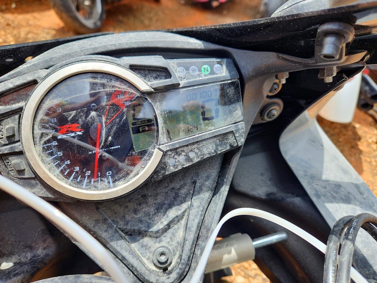 2025 Suzuki Gsx-R750 - Image 7