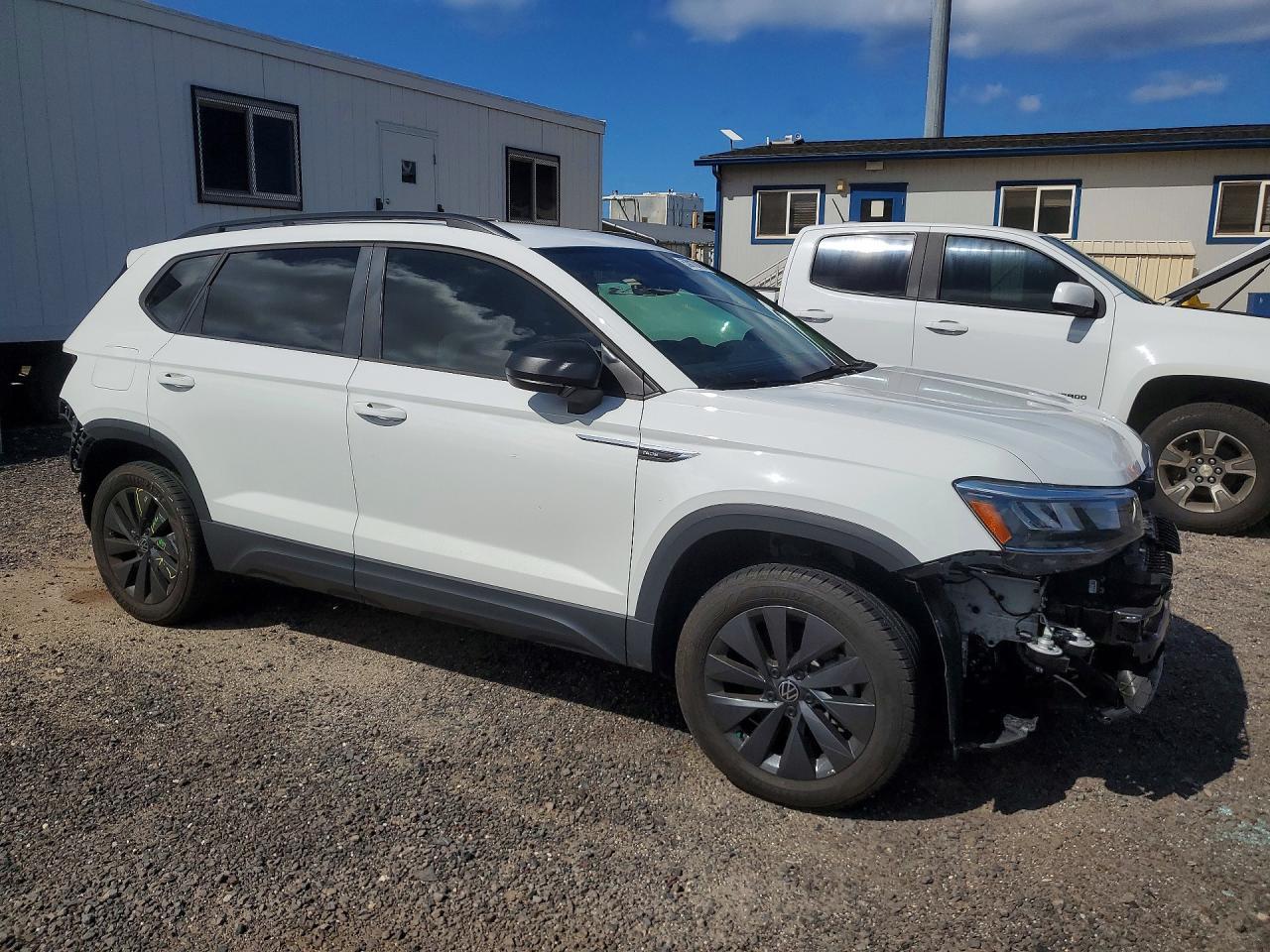 2024 Volkswagen Taos S - Фото 4