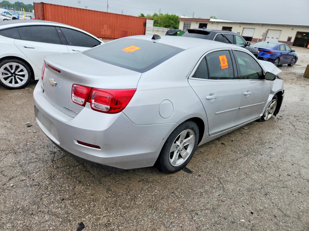 2014 Chevrolet Malibu Ls - Фото 3