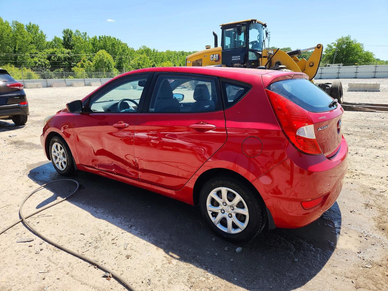 2013 Hyundai Accent Gs - Image 2