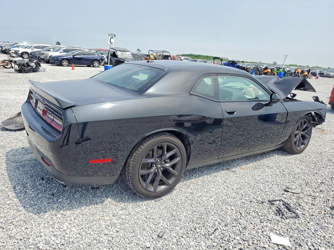 2022 Dodge Challenger R - Image 3