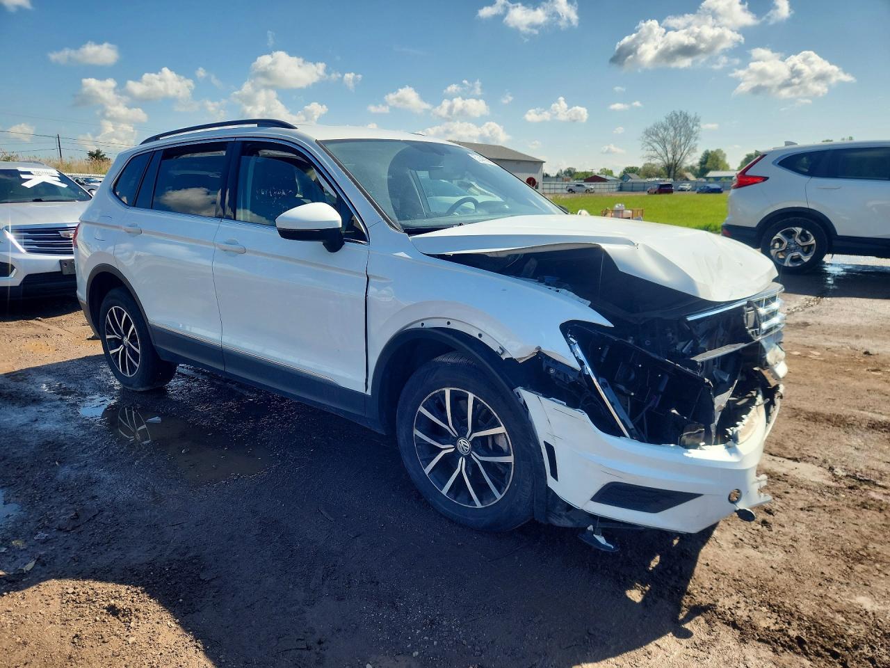 2021 Volkswagen Tiguan Se - Фото 4