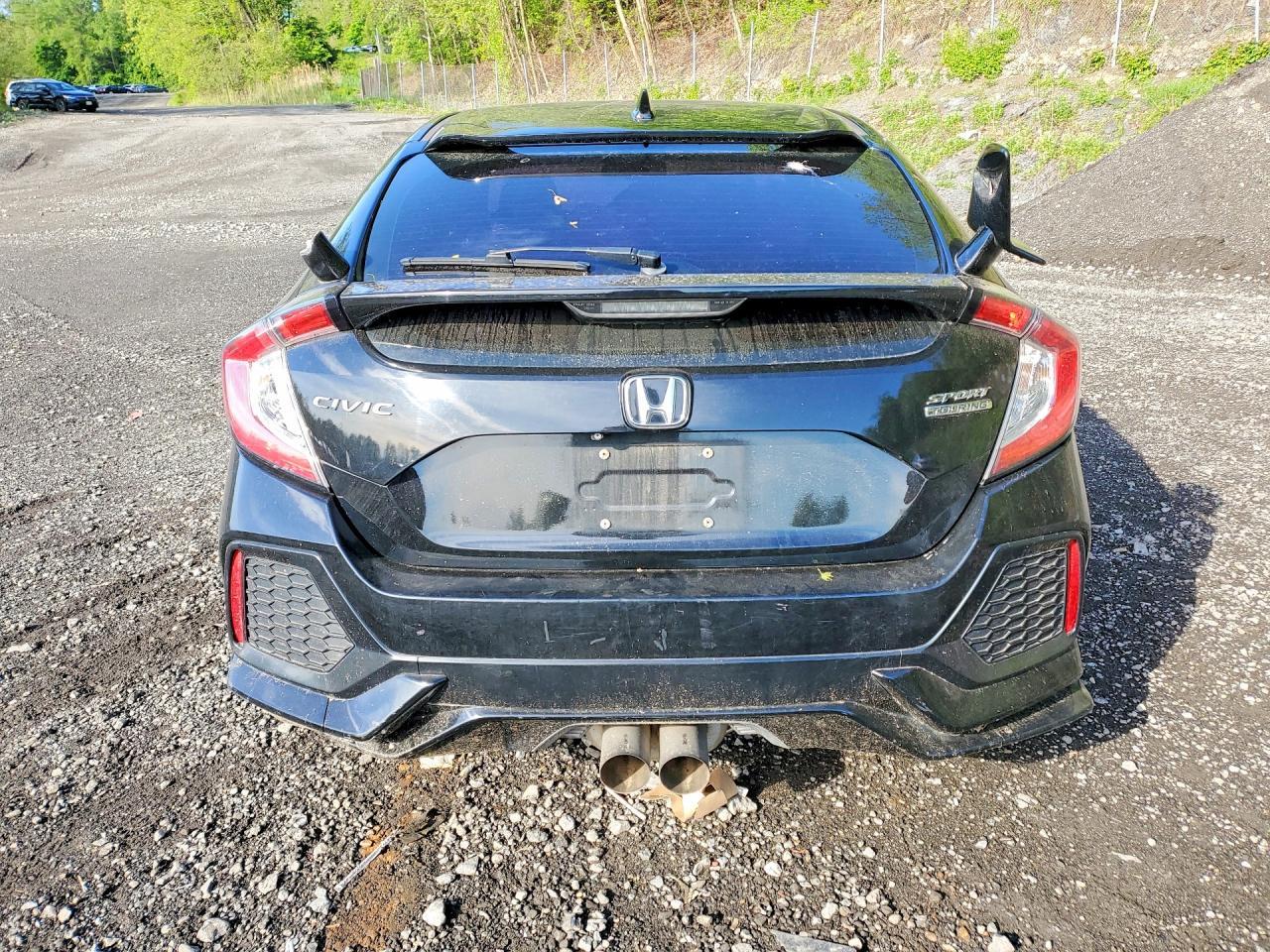 2018 Honda Civic Sport Touring - Фото 6