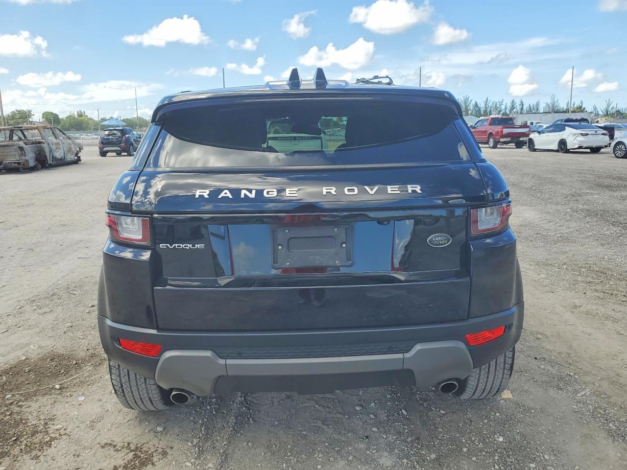 2019 Land Rover Range Rover Evoque Se - Image 6