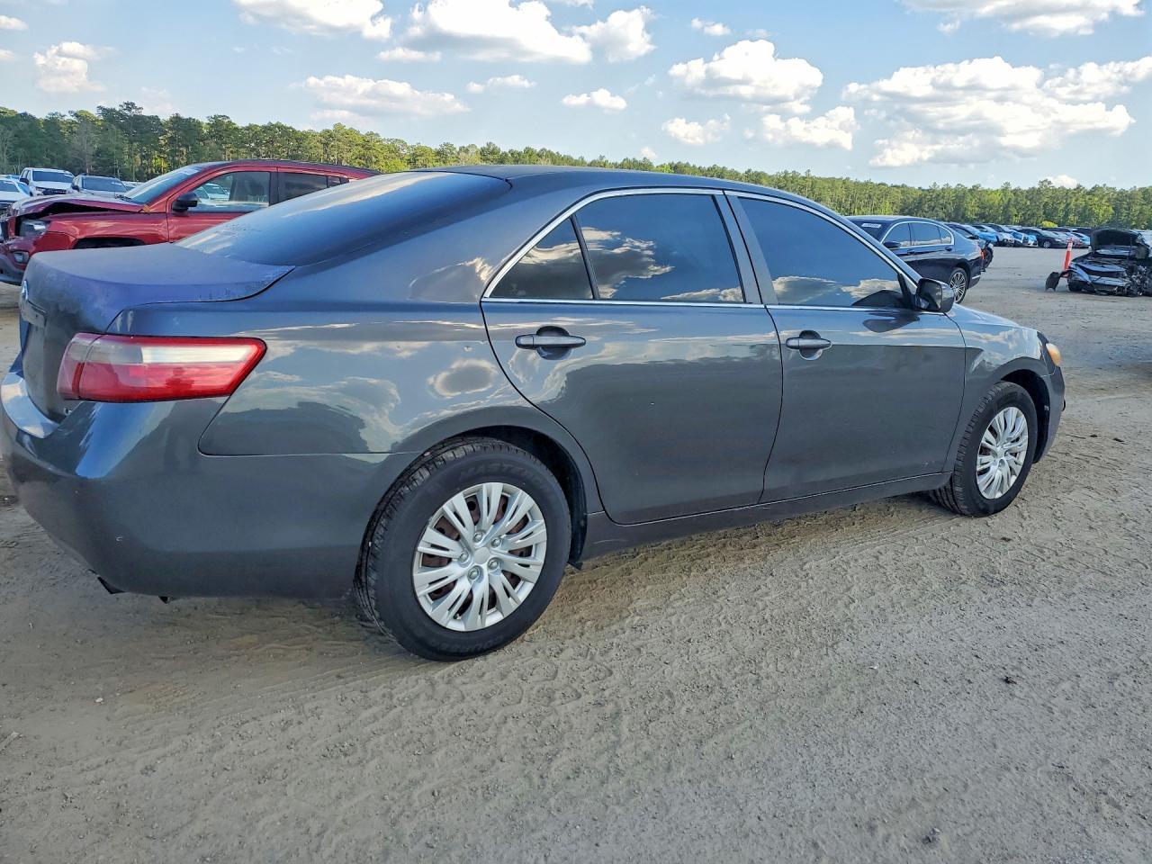 2007 Toyt Camry - Image 3