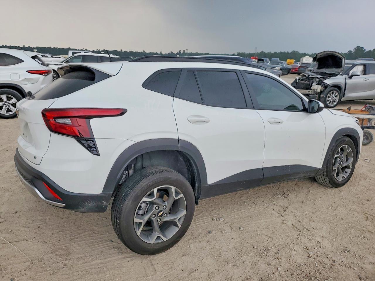 2025 Chevrolet Trax 1Lt - Фото 3