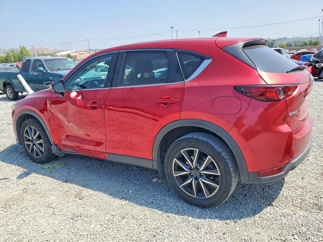 2018 Mazda Cx-5 Grand Touring - Image 2
