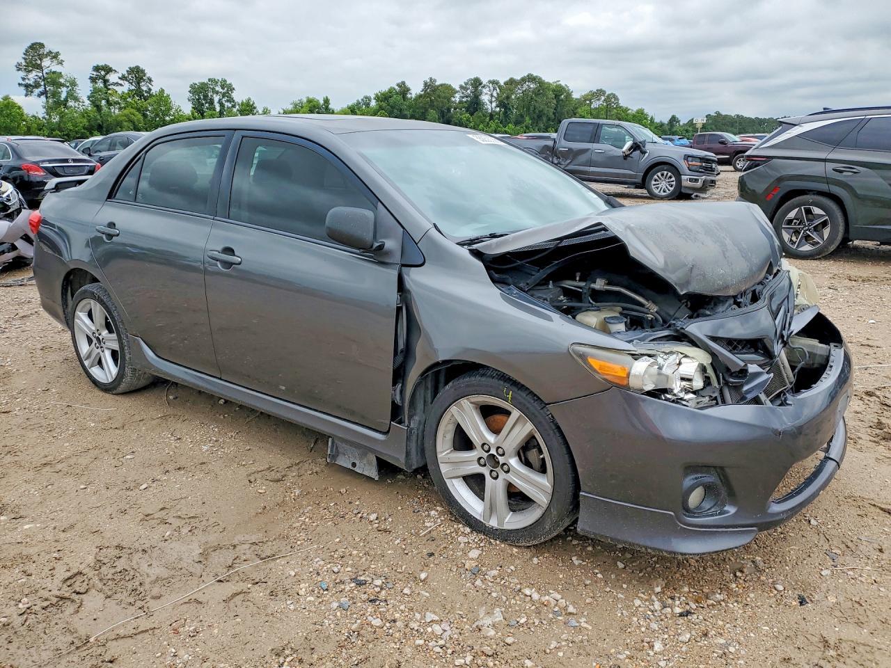2013 Toyota Corolla S - Фото 4