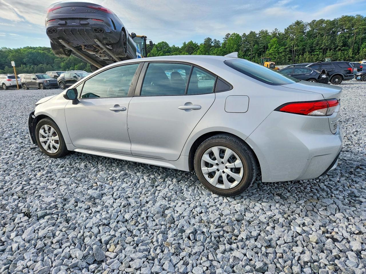 2020 Toyota Corolla Le - Image 2