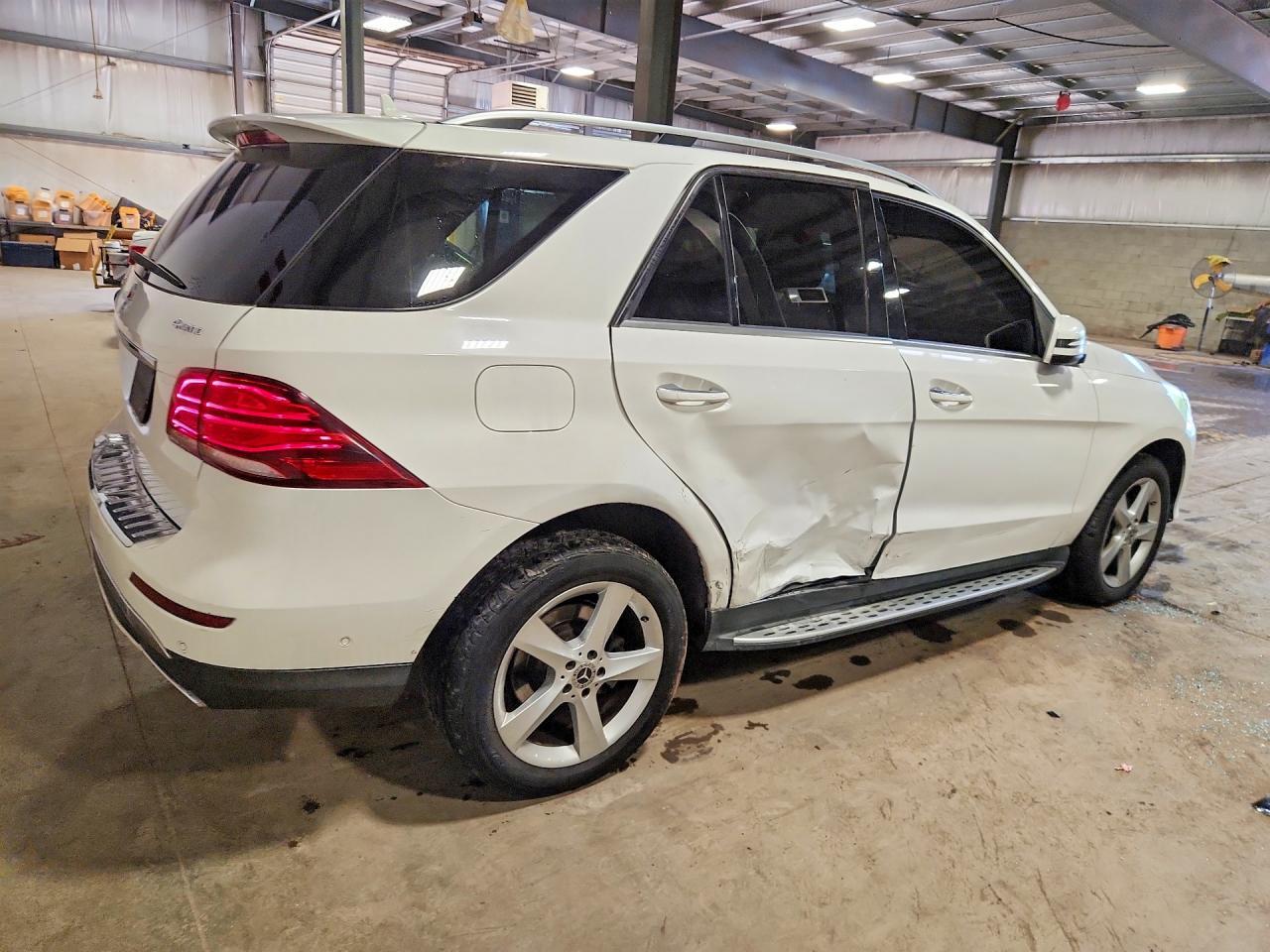 2017 Mercedes-Benz Gle 350 4Matic - Image 3