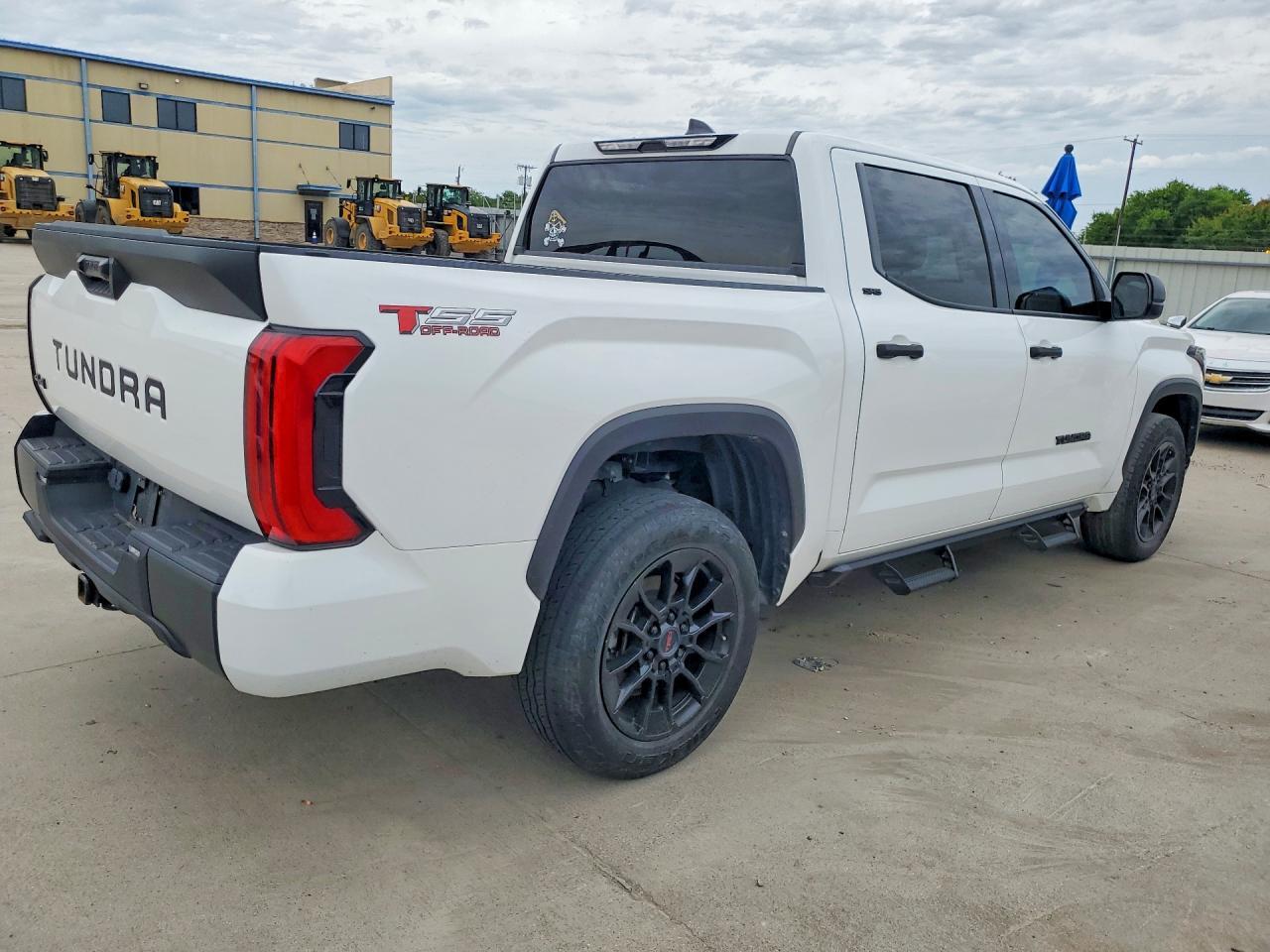 2023 Toyota Tundra Sr5 - Фото 3