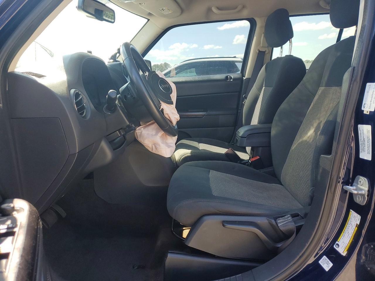 2014 Jeep Patriot Latitude - Фото 7
