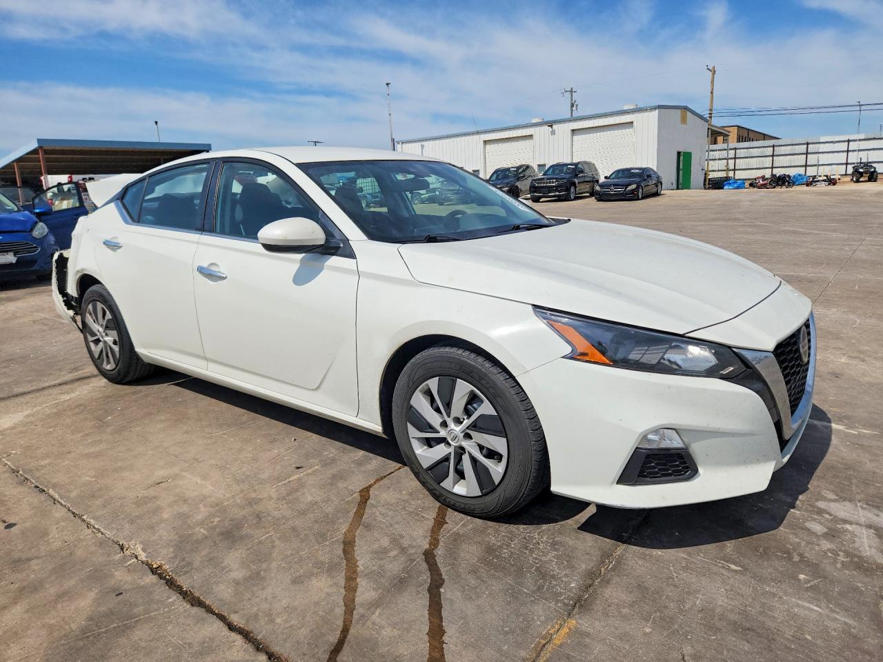 2022 Nissan Altima S - Image 4