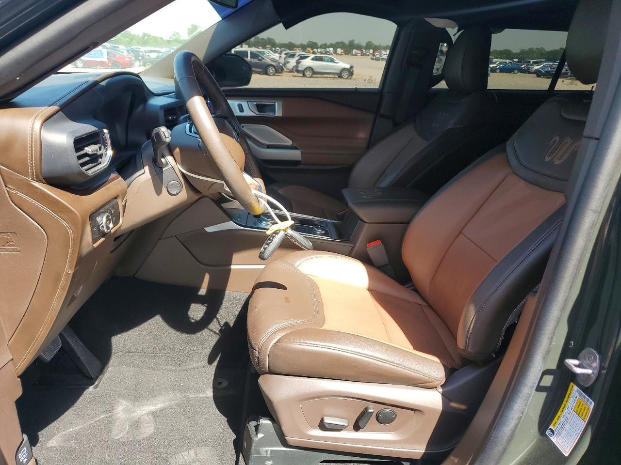 2023 Ford Explorer King Ranch - Image 7