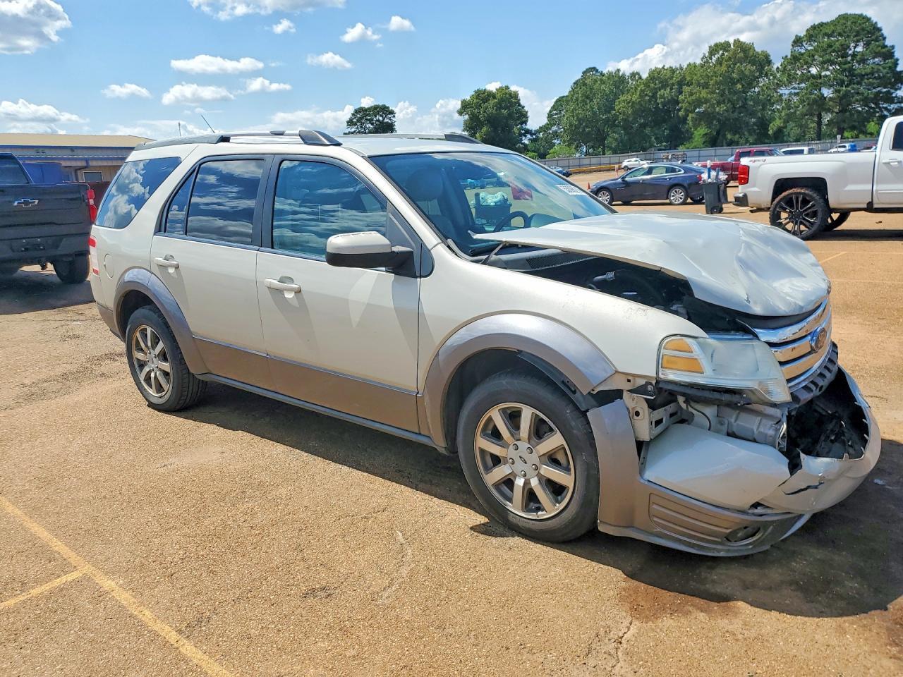 2008 Ford Taurus X Sel - Image 4