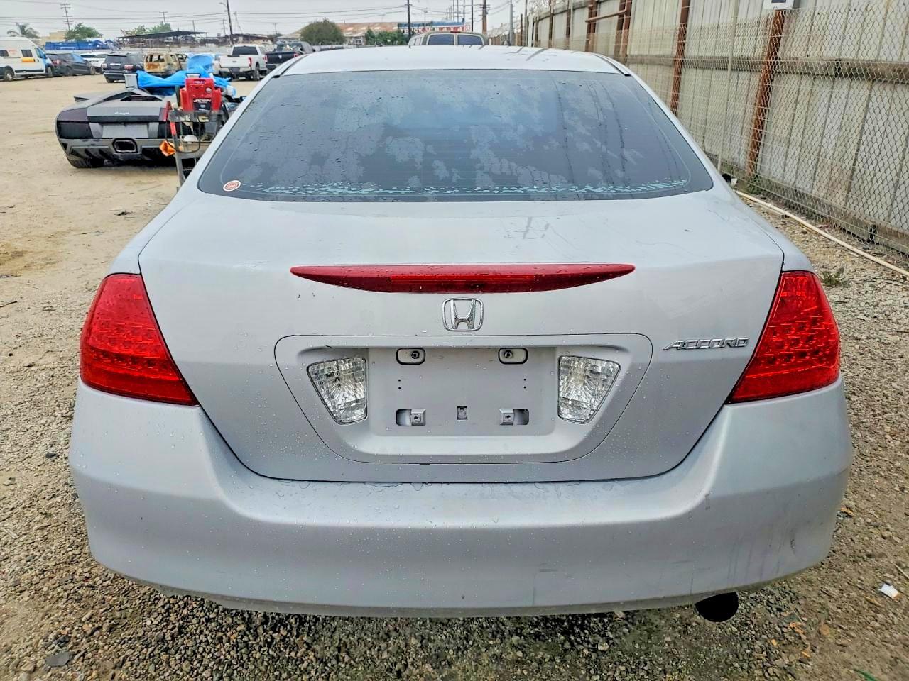 2006 Honda Accord Lx - Image 6