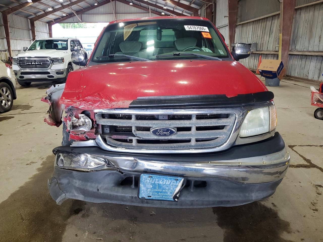2002 Ford F150 - Фото 5