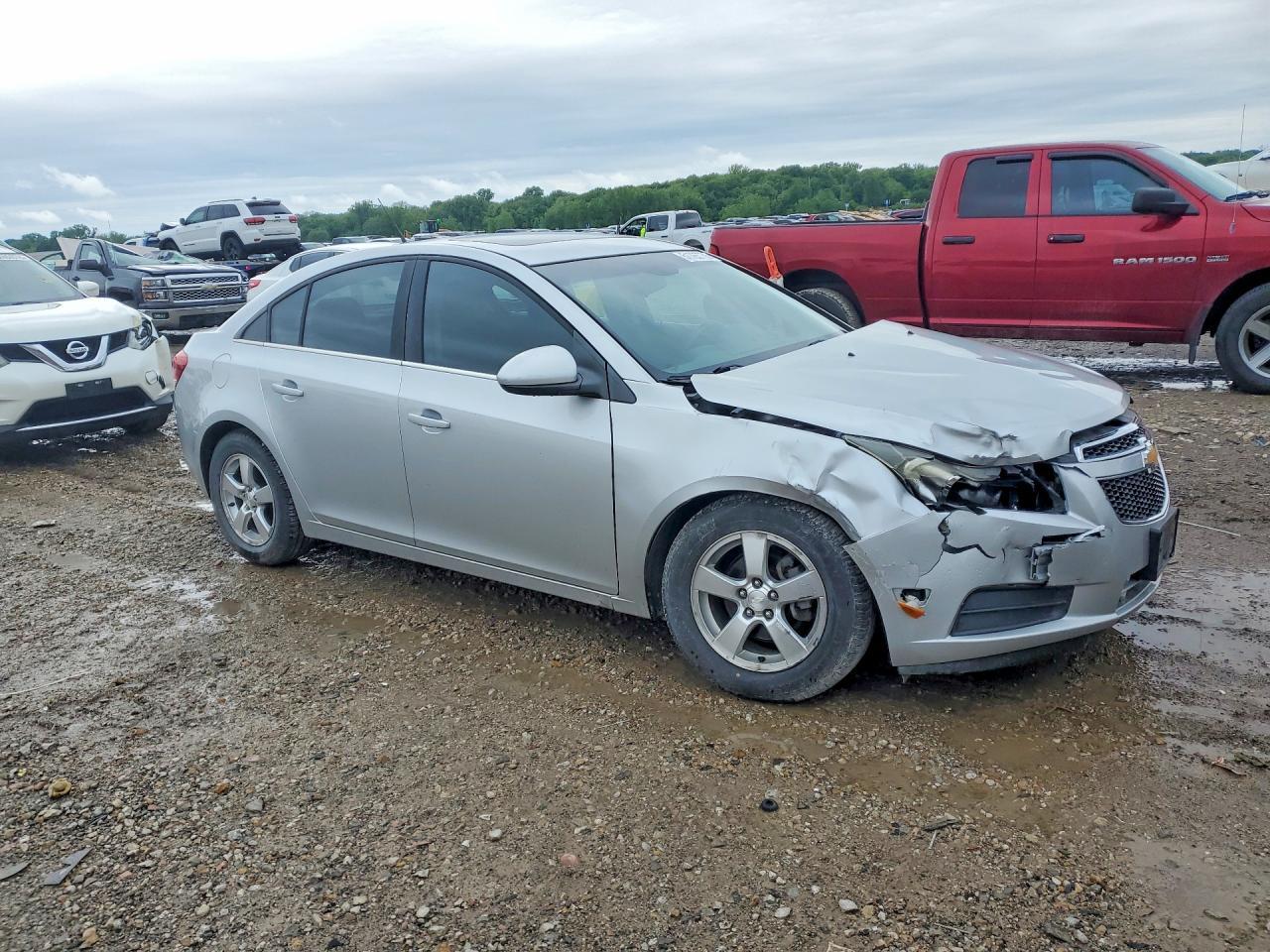 2012 Chevrolet Cruze Lt - Image 4