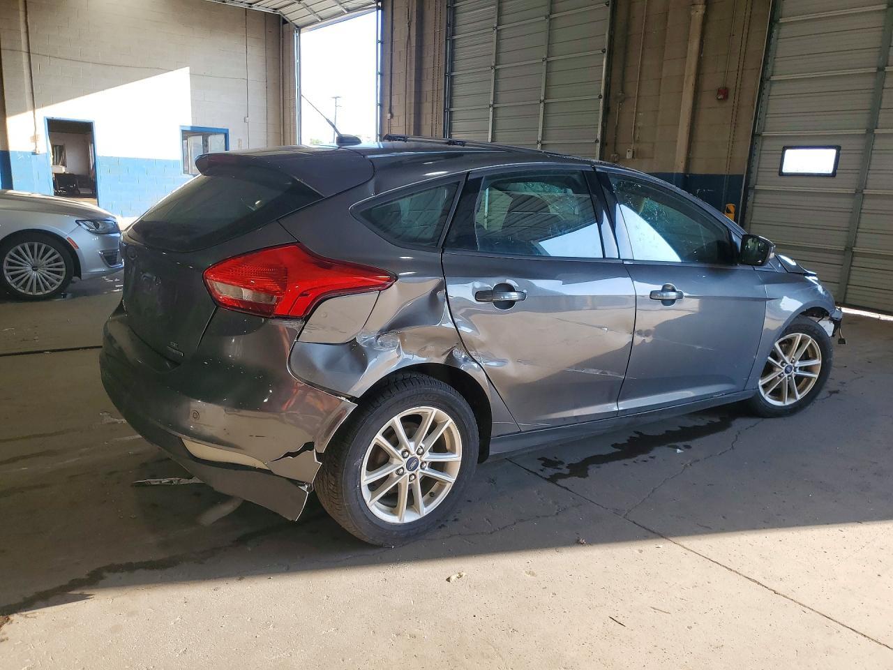 2015 Ford Focus Se - Фото 3