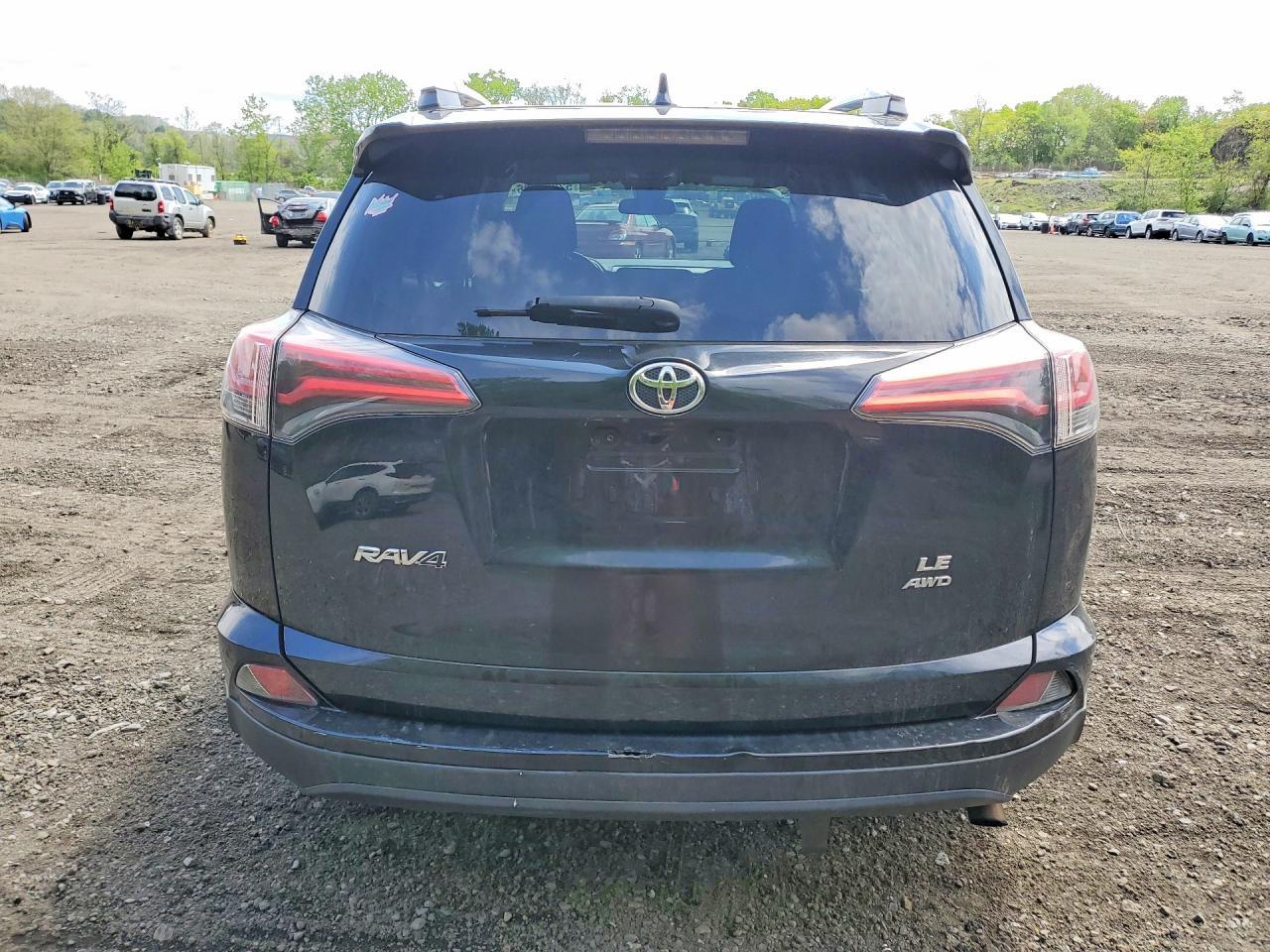 2018 Toyota Rav4 Le - Фото 6