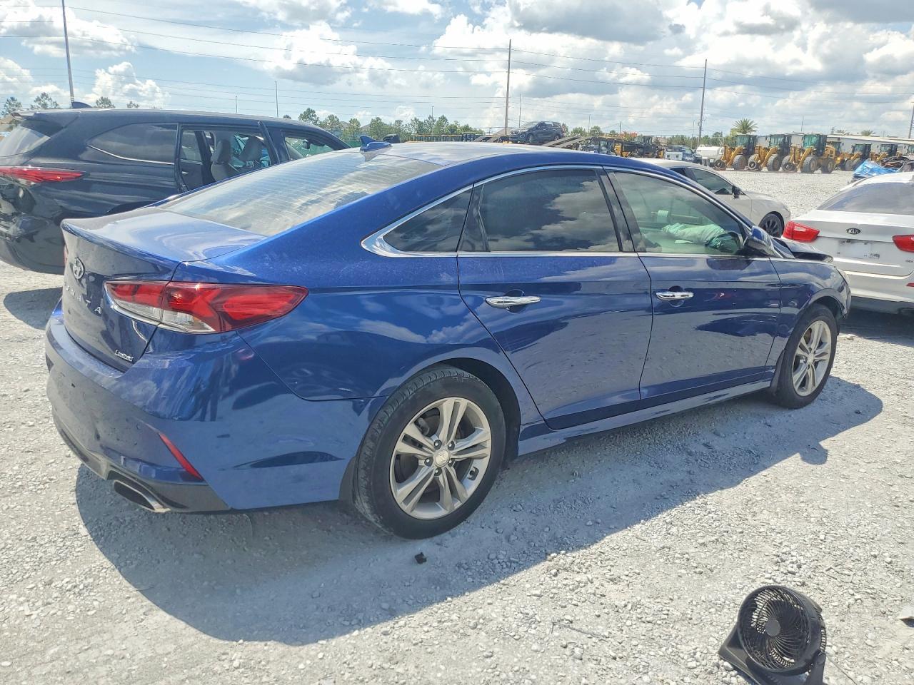 2018 Hyundai Sonata Limited - Image 3