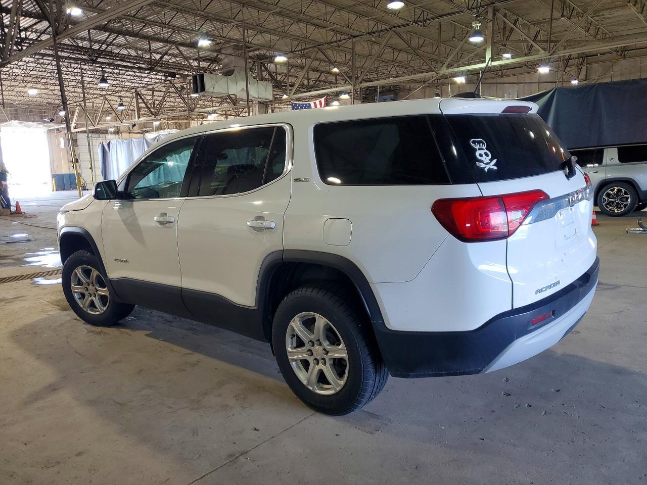 2018 GMC Acadia Sle - Фото 2