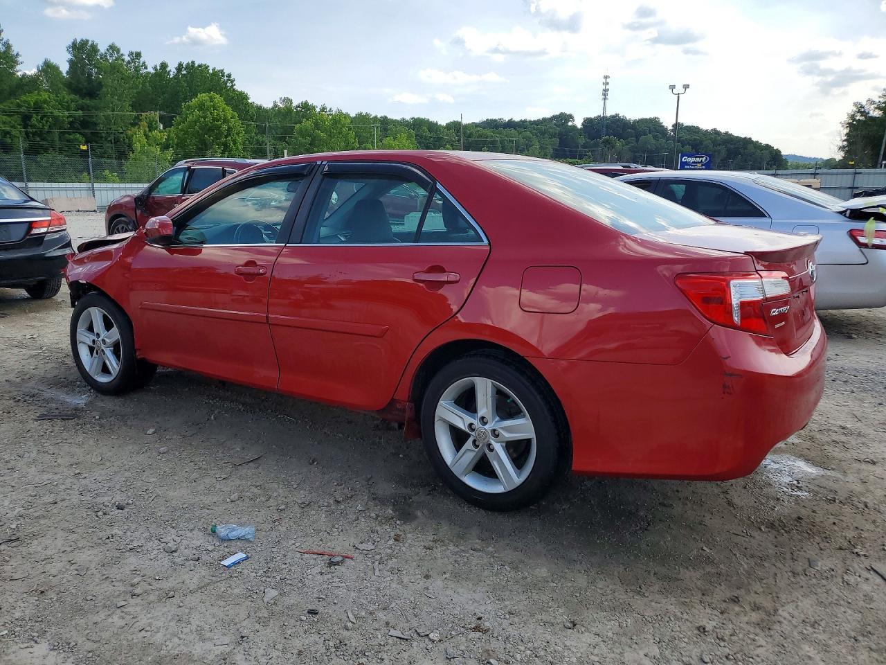 2012 Toyota Camry Se - Фото 2