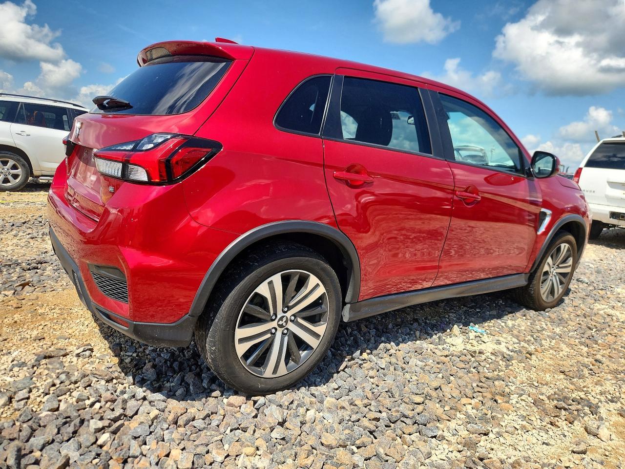 2024 Mitsubishi Outlander Sport S - Фото 3