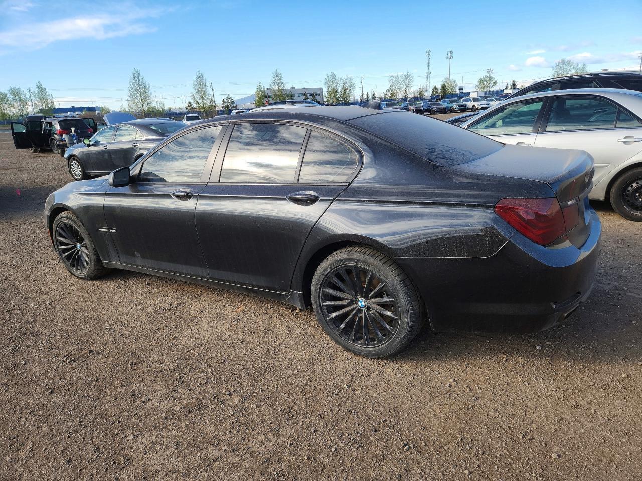 2010 BMW 750 I xDrive - Фото 2