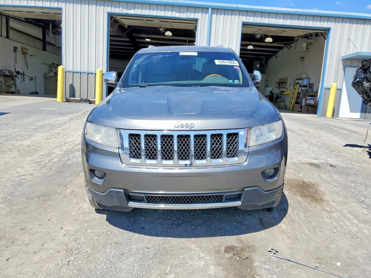 2012 Jeep Grand Cherokee Overland - Фото 5