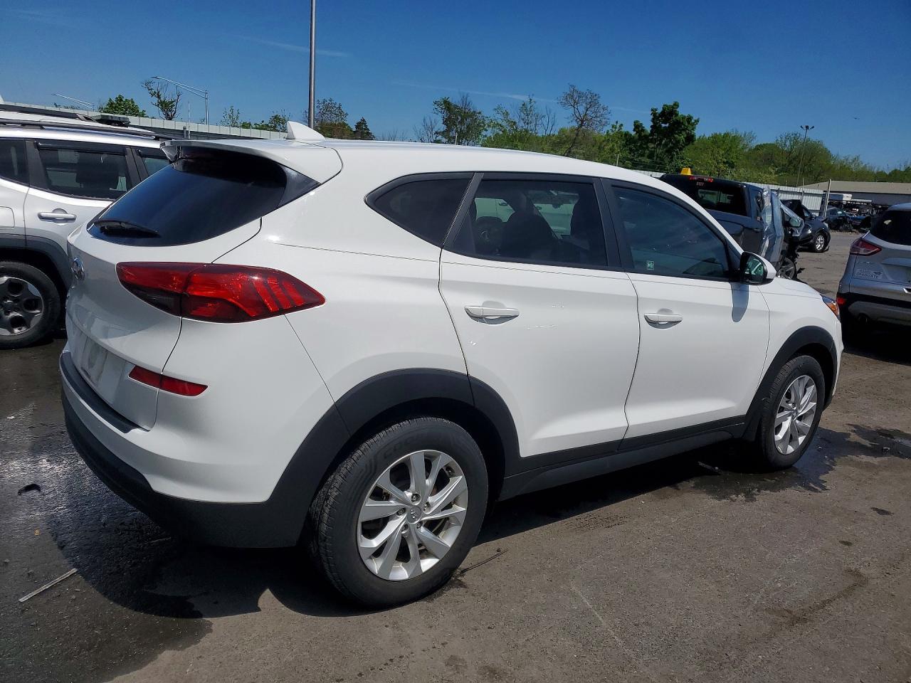 2020 Hyundai Tucson Se - Image 3