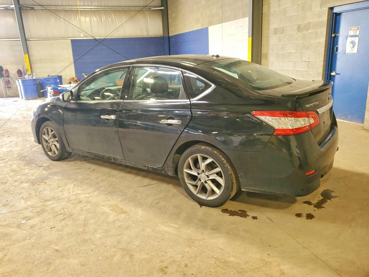 2015 Nissan Sentra Sr - Image 2