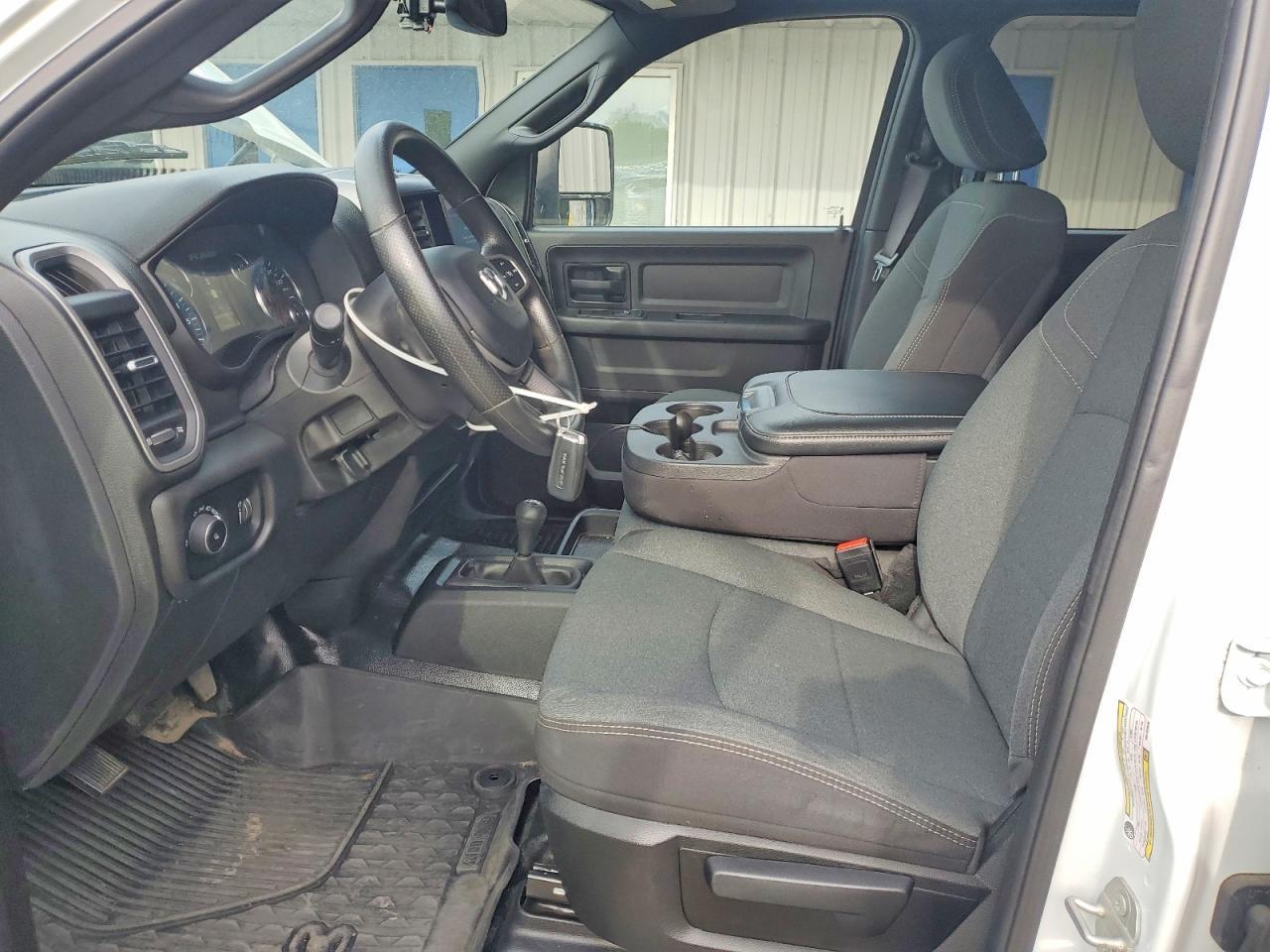2024 Ram 2500 Tradesman - Фото 7
