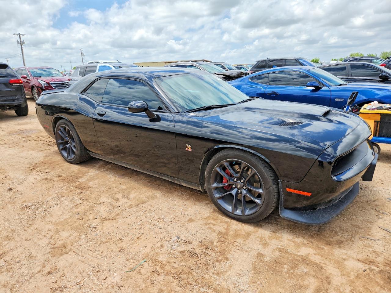 2020 Dodge Challenger R - Фото 4