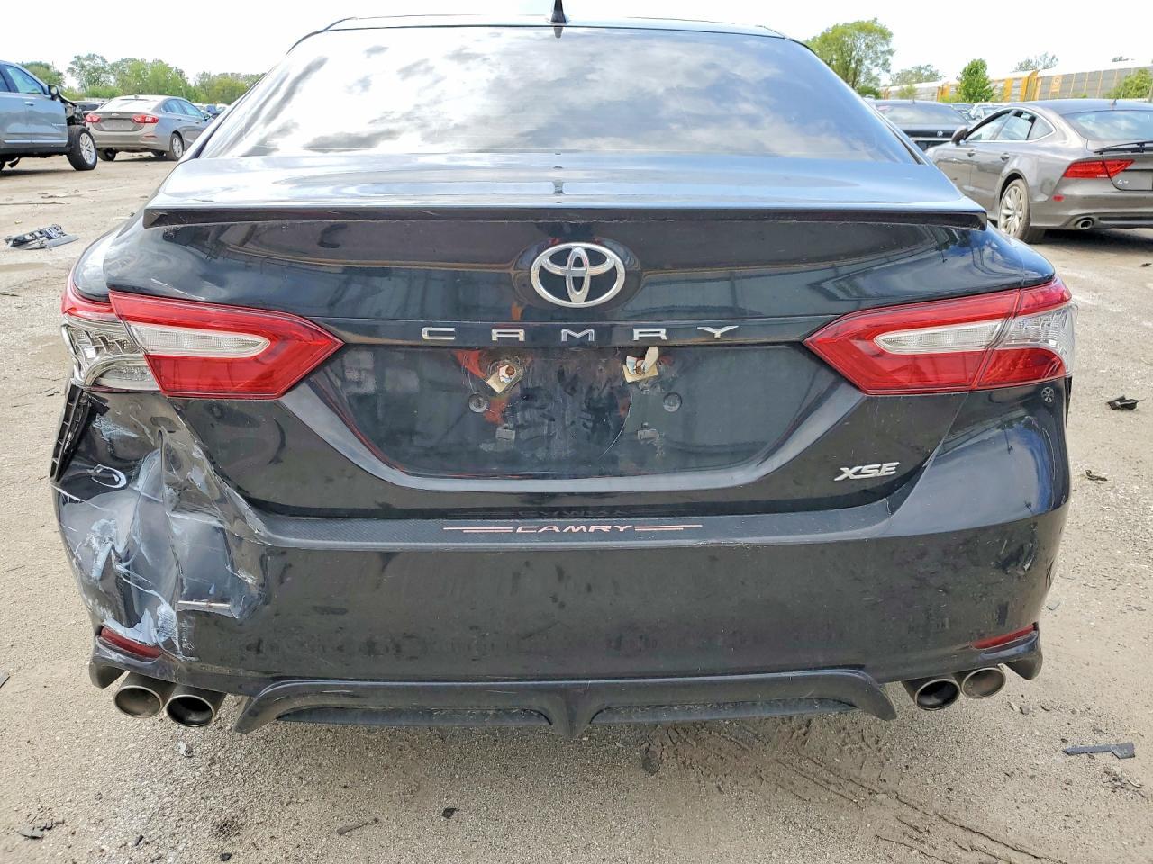 2019 Toyota Camry Xse - Фото 6