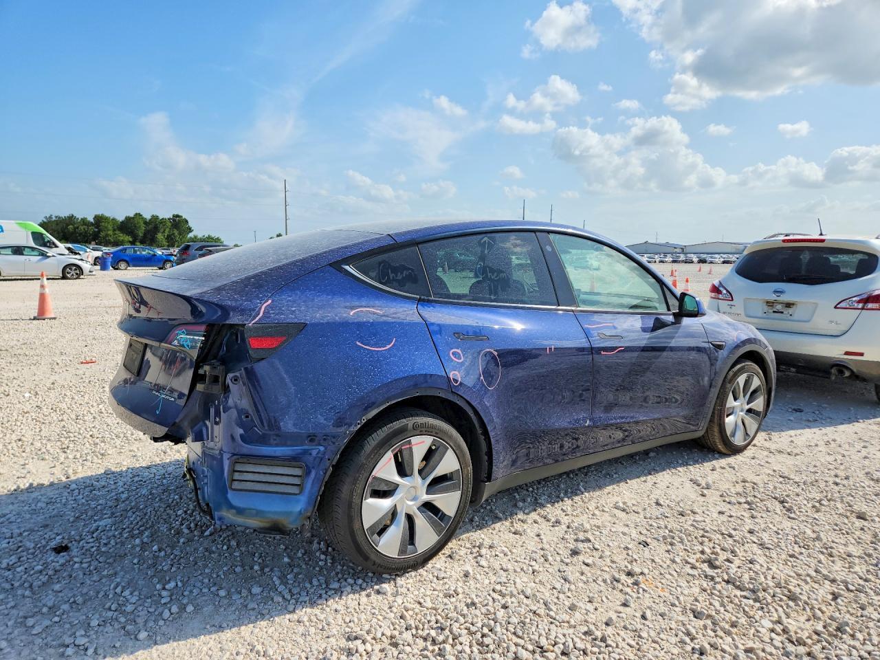 2021 Tesla Model Y - Фото 3