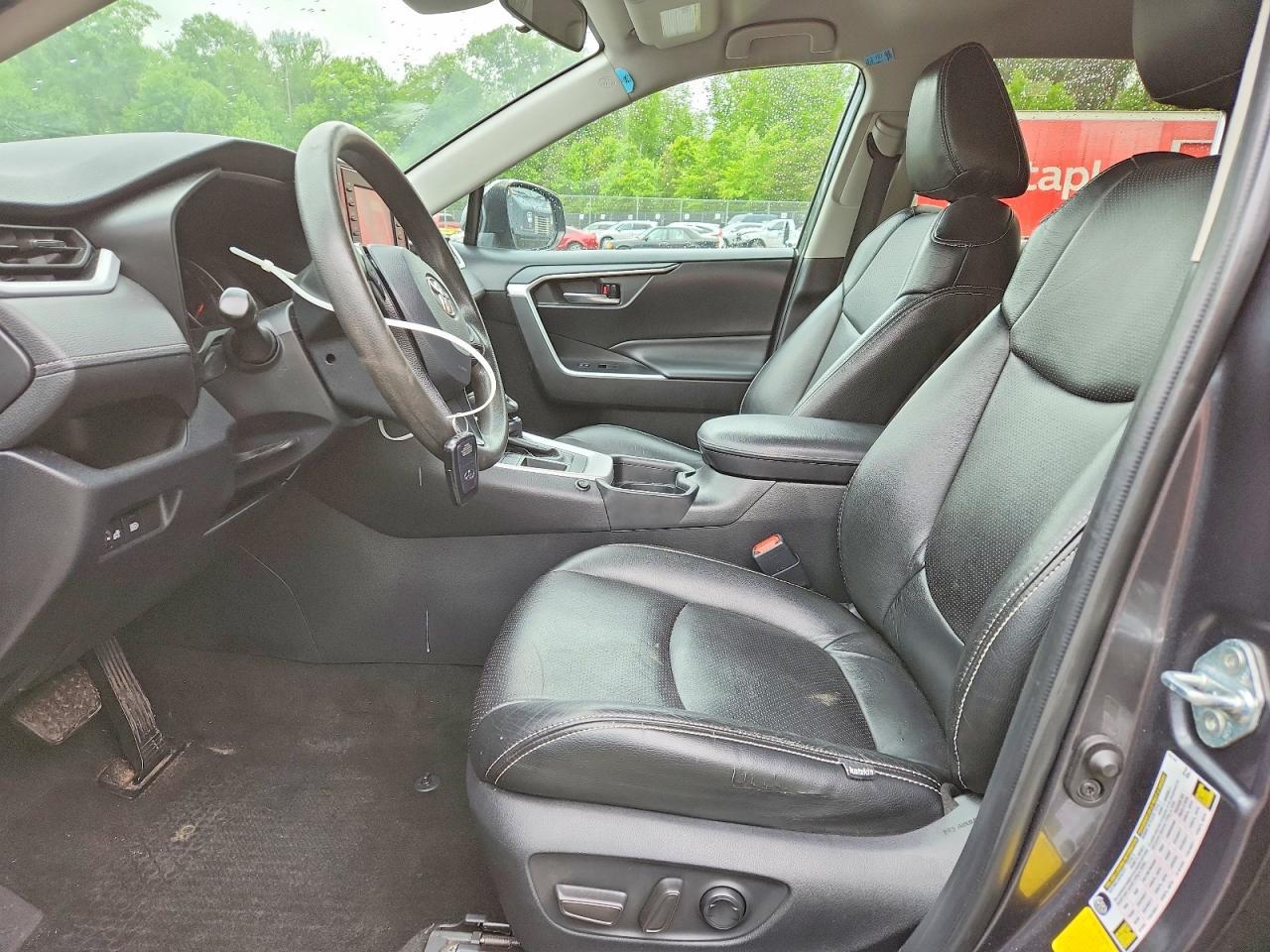 2020 Toyota Rav4 Xle - Image 7
