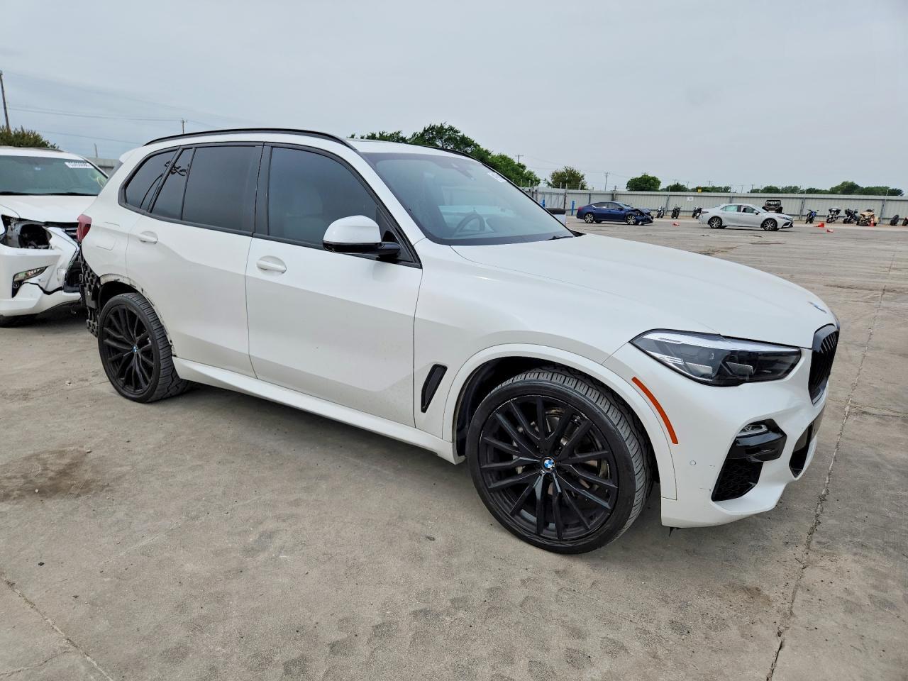 2021 BMW X5 Sdrive 40I - Фото 4